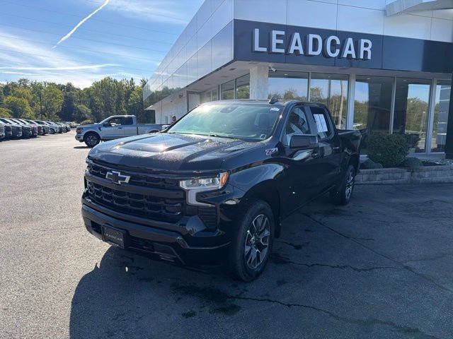 Used 2022 Chevrolet Silverado 1500 RST w/ Convenience Package II AWD/4WD image 1