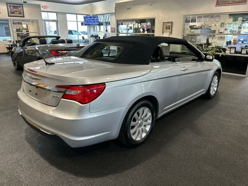Used 2011 Chrysler 200 Touring w/ Cold Weather Group image 11