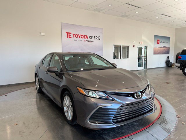 Used 2023 Toyota Camry LE FWD image 1