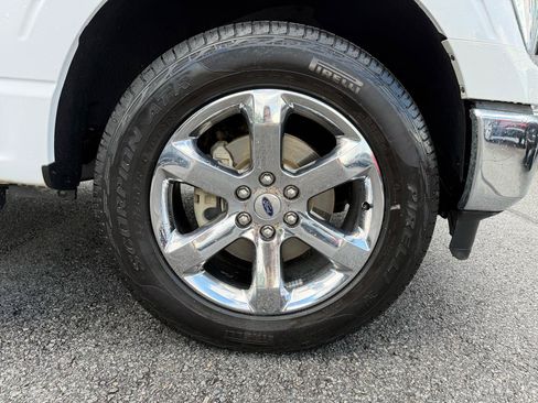 Used 2021 Ford F150 Lariat w/ Trailer Tow Package AWD/4WD image 45