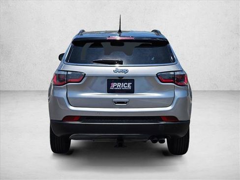 Used 2019 Jeep Compass Limited w/ Safety & Security Group FWD image 7