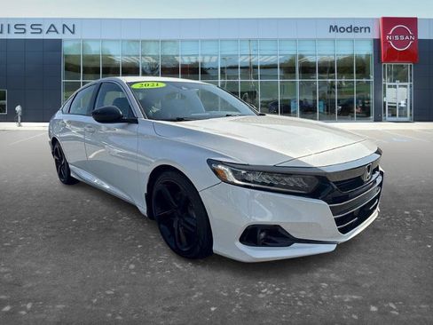Used 2021 Honda Accord Sport image 3
