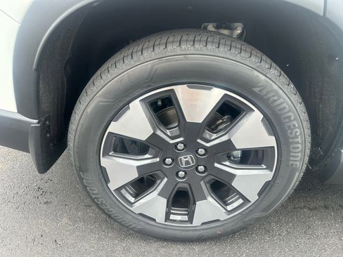 New 2026 Honda Pilot Elite image 9