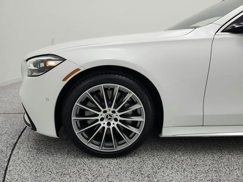 Certified 2024 Mercedes-Benz S 580e 4MATIC Sedan image 17