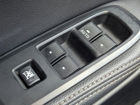 Used 2019 Ford Ranger Lariat w/ Equipment Group 501A Mid image 21