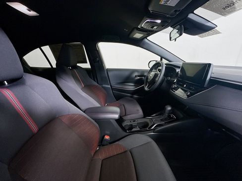 Certified 2024 Toyota Corolla SE w/ Convenience Package image 24