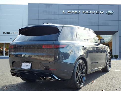 Certified 2025 Land Rover Range Rover Sport Dynamic SE image 2