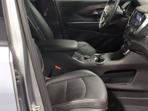 Used 2024 GMC Terrain SLT w/ Infotainment Package II AWD/4WD image 21