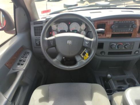 Used 2006 Dodge Ram 2500 Truck SLT image 20