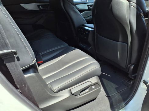 Certified 2023 Acura MDX SH-AWD w/ Technology Package image 10