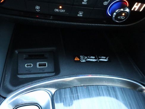 Used 2023 Buick Enclave Essence w/ Trailering Package, 5000 lbs. image 12