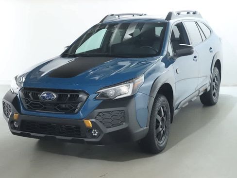 Certified 2025 Subaru Outback Wilderness AWD/4WD image 4