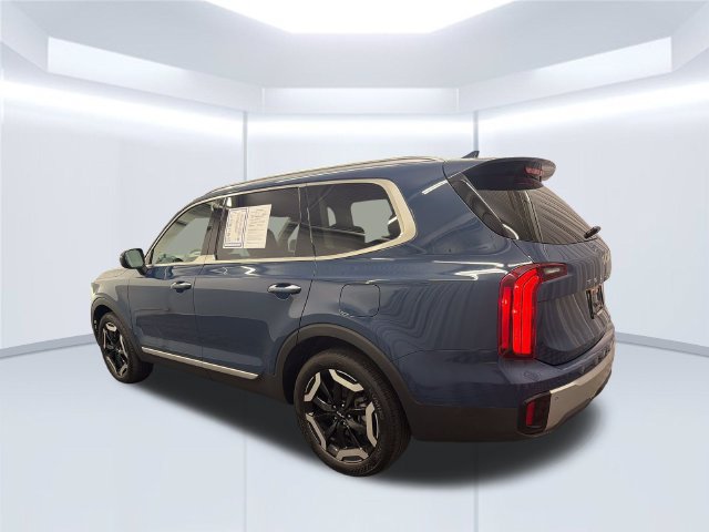Certified 2023 Kia Telluride S FWD image 4