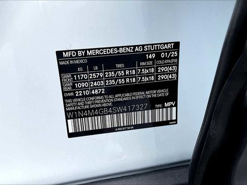 Used 2025 Mercedes-Benz GLB 250 image 19