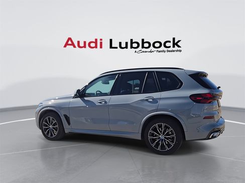 Used 2026 BMW X5 xDrive40i image 6