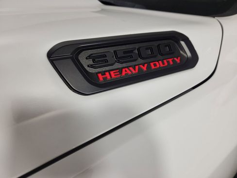 Used 2023 RAM 3500 Tradesman image 14