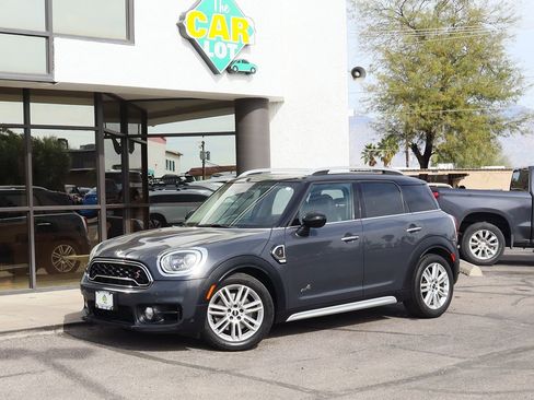 Used 2017 MINI Cooper Countryman S image 3