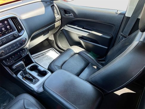 Used 2021 Chevrolet Colorado ZR2 w/ ZR2 Dusk Special Edition image 22