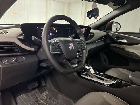 Certified 2024 Buick Envista Avenir image 10