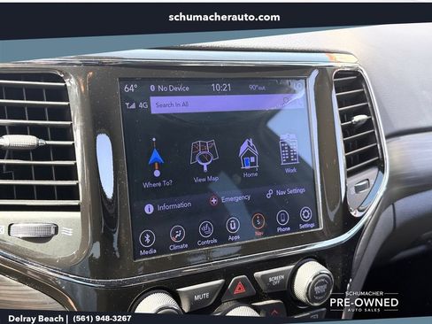 Used 2021 Jeep Grand Cherokee Laredo X RWD image 17