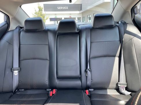Used 2024 Nissan Altima 2.5 SR w/ SR Premium Package FWD image 22