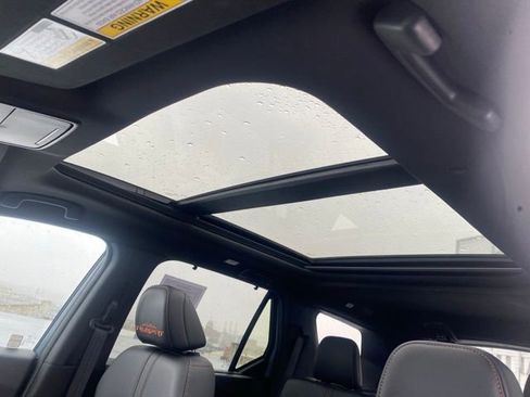 Certified 2023 Honda Pilot TrailSport image 21