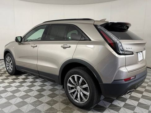 Certified 2023 Cadillac XT4 Sport FWD image 5