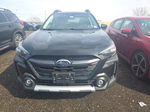 Used 2023 Subaru Outback Limited image 10