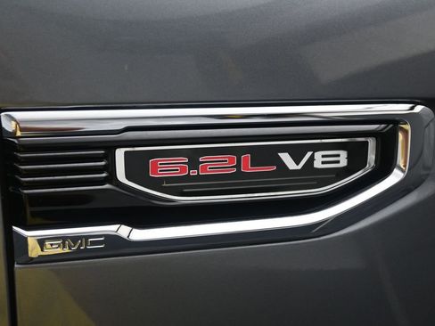 Used 2019 GMC Sierra 1500 Denali w/ Denali Ultimate Package AWD/4WD image 12