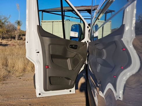 New 2025 Ford Transit 250 148 Medium Roof w/ Load Area Protection Package image 12