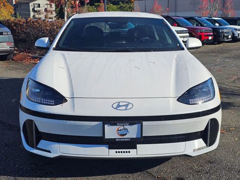 New 2025 Hyundai Ioniq 6 SEL image 2