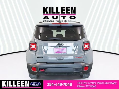 Used 2023 Jeep Renegade Trailhawk w/ Sun/Sound Group image 7