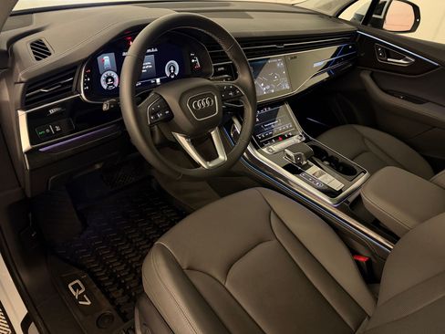 Used 2026 Audi Q7 3.0T Premium Plus w/ Premium Plus Package AWD/4WD image 4