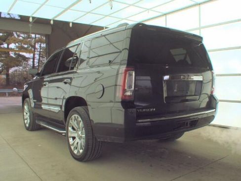 Used 2018 GMC Yukon Denali w/ Open Road Package AWD/4WD image 7