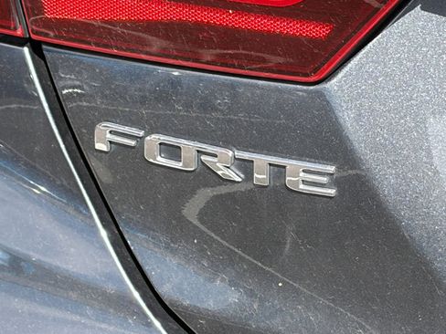 Certified 2020 Kia Forte EX FWD image 8