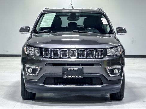 Used 2020 Jeep Compass Limited AWD/4WD image 5
