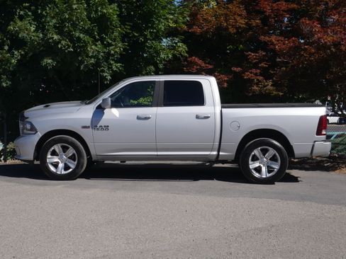 Used 2013 RAM 1500 Sport w/ Sport Premium Group AWD/4WD image 15