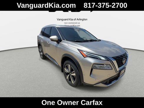 Used 2021 Nissan Rogue Platinum AWD/4WD image 2