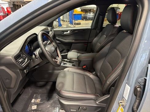 New 2026 Ford Escape ST-Line w/ Tech Pack #1 image 12