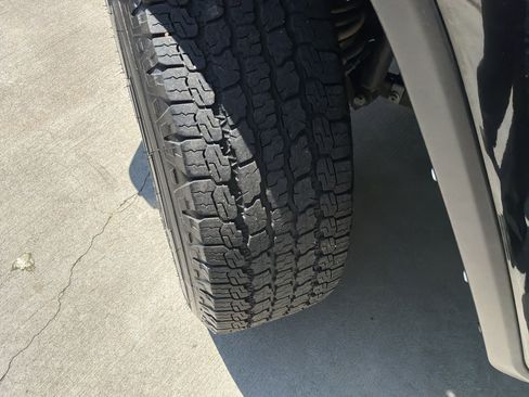 Used 2023 Jeep Wrangler Freedom Edition image 12