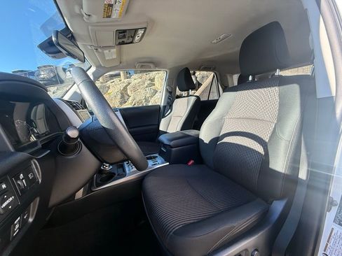 Used 2022 Toyota 4Runner Trail Special Edition AWD/4WD image 13