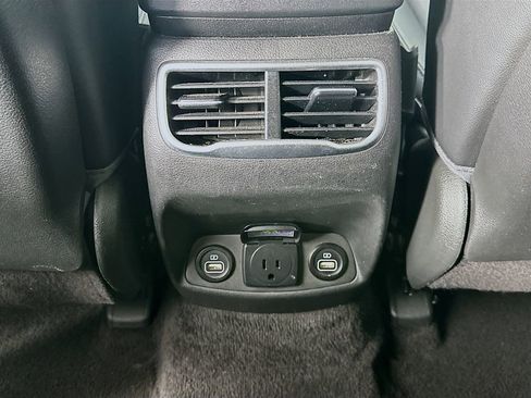 Used 2023 Hyundai Santa Fe Limited image 22