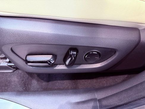 Certified 2024 Lexus NX 250 FWD w/ Premium Package image 18