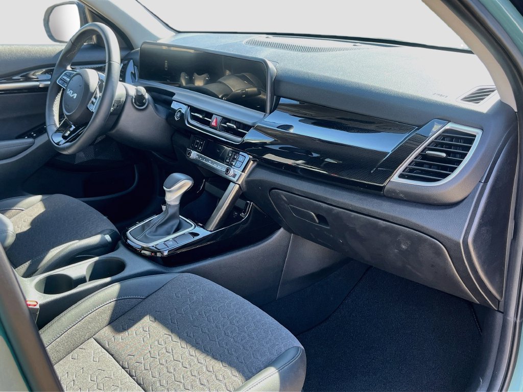 Used 2026 Kia Seltos S FWD image 30