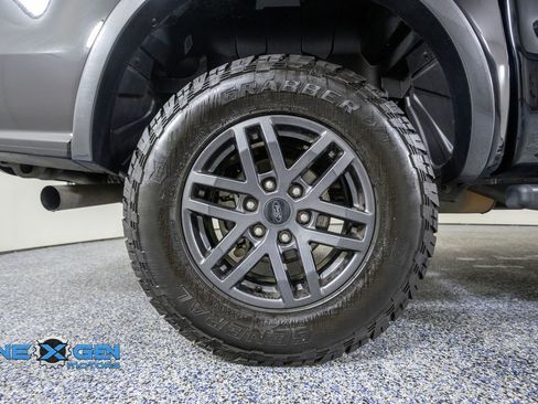 Used 2023 Ford Ranger Lariat w/ Tremor Off-Road Package AWD/4WD image 46