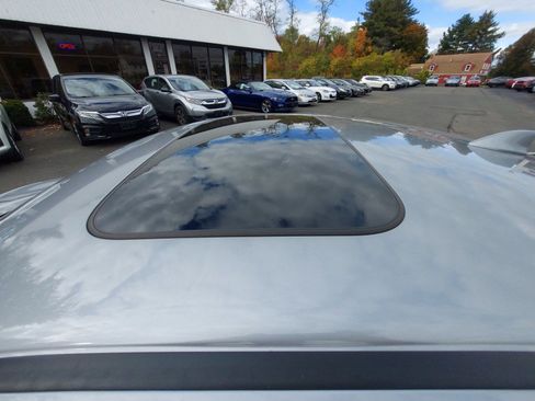 Used 2018 Honda Civic Si image 21