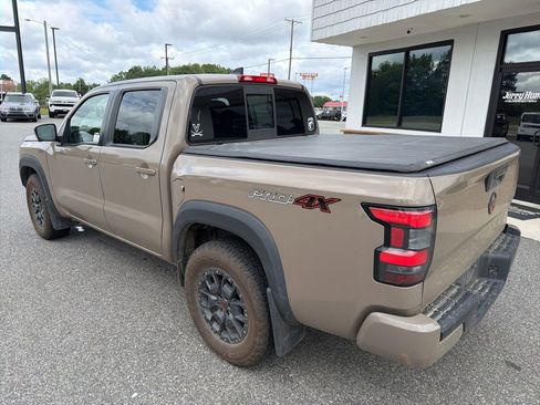 Used 2022 Nissan Frontier PRO-4X w/ Pro-4X Premium Package AWD/4WD image 5