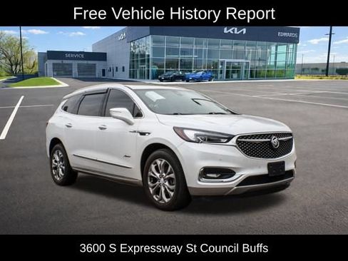 Used 2019 Buick Enclave Avenir w/ Avenir Technology Package AWD/4WD image 3