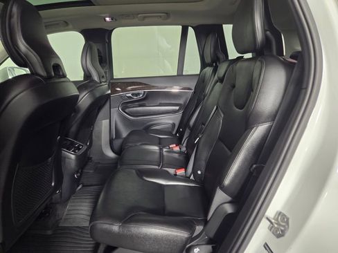 Used 2019 Volvo XC90 T6 Momentum w/ Protection Package Premier AWD/4WD image 24