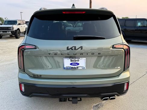 Used 2025 Kia Telluride AWD image 9